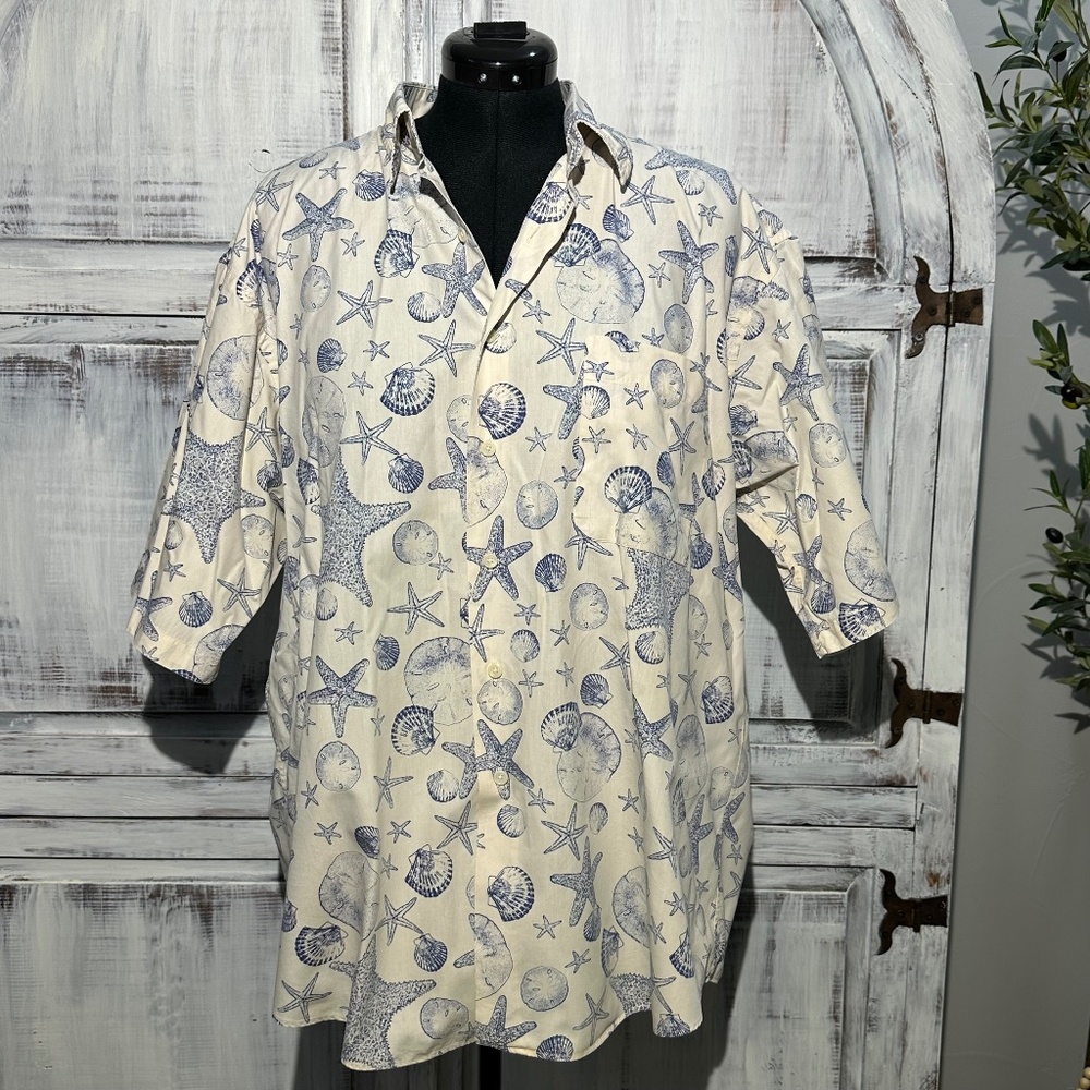 Land's End Men's XL Seashell Button Down Shirt